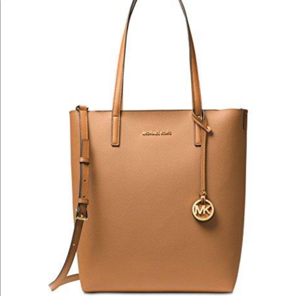 Michael Kors Hayley Large Convertible Tote